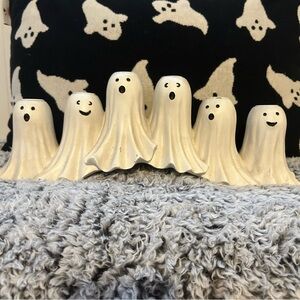 Viral Ghost Candle Holder